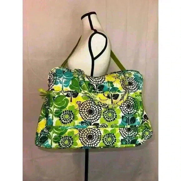 Vera Bradley Colorful Limes Up‎ Green Floral Large Duffle Bag Spacious & Stylish - Picture 4 of 16